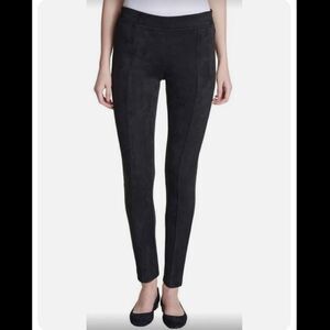 Andrew Marc Mid Rise Black Soft Suede Skinny Slim Fit Pants Women's Size Medium